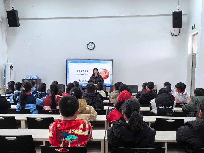 朋辈.jpg 朋辈.jpg