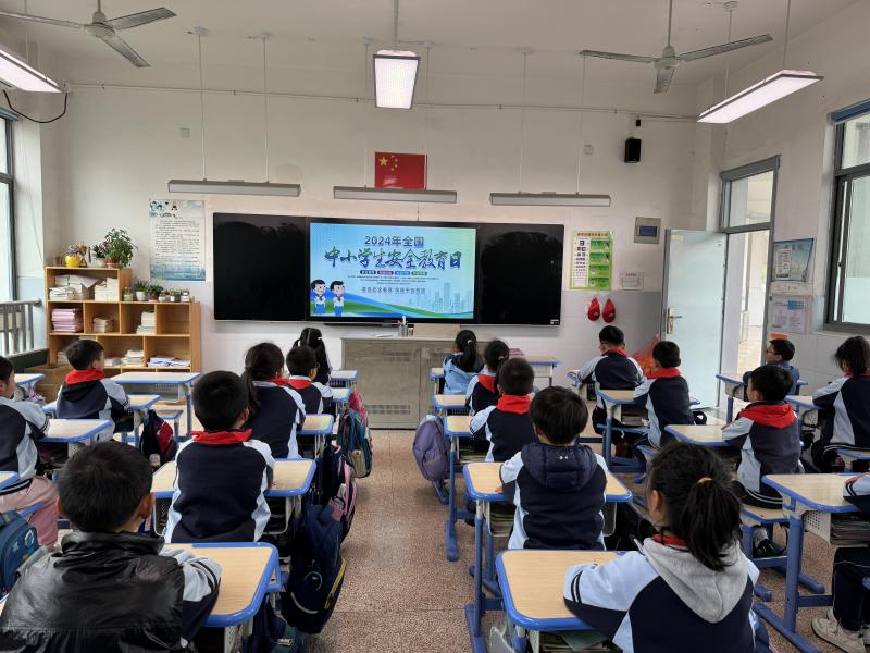 7b2e6e3dd6cf1807f169c617d6f42392.jpg 7b2e6e3dd6cf1807f169c617d6f42392.jpg